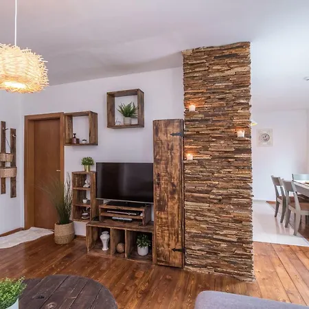 דירה ★ Chic & Elegant 1 Bedroom In Eagle's Nest Complex ★ Close To Gondola And Bar Street