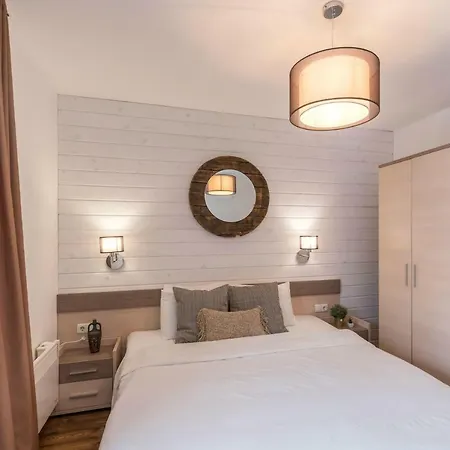★ Chic & Elegant 1 Bedroom In Eagle's Nest Complex ★ Close To Gondola And Bar Street * בנסקו