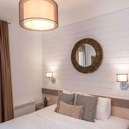 ★ Chic & Elegant 1 Bedroom In Eagle's Nest Complex ★ Close To Gondola And Bar Street בנסקו
