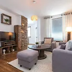 ★ Chic & Elegant 1 Bedroom In Eagle's Nest Complex ★ Close To Gondola And Bar Street Apartment *